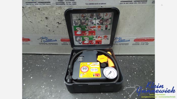Begagnade Kompressor Ford Focus Pris € 20,00 Marginaltabell erbjuds av Klein Gunnewiek Autodemontage & Motorentechniek