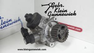 Usados Bomba de gasolina mecánica Volkswagen Passat Precio € 145,00 Norma de margen ofrecido por Gebr.Klein Gunnewiek Ho.BV