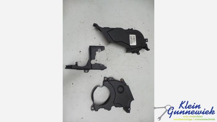 Usagé Couvercle de distribution Ford Galaxy Prix € 30,00 Règlement à la marge proposé par Klein Gunnewiek Autodemontage & Motorentechniek