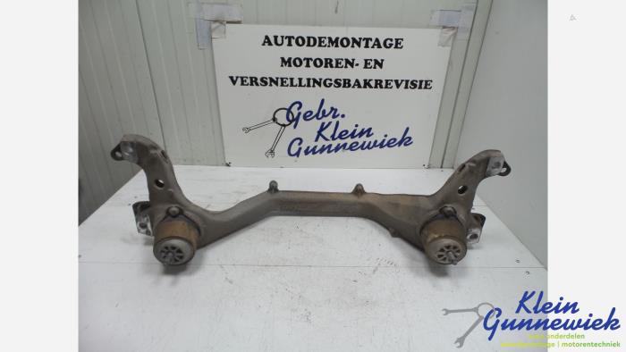 Used Engine mount Porsche Cayenne Price € 76,00 Margin scheme offered by Klein Gunnewiek Autodemontage & Motorentechniek