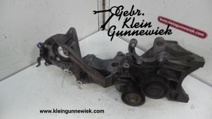 Used Alternator lower bracket Volkswagen Crafter Price € 50,00 Margin scheme offered by Gebr.Klein Gunnewiek Ho.BV