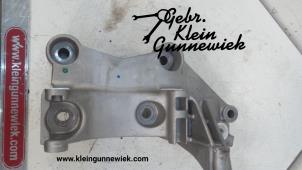 New Alternator lower bracket Renault Captur Price on request offered by Gebr.Klein Gunnewiek Ho.BV
