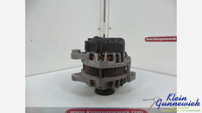 Begagnade Dynamo Hyundai I20 Pris € 45,00 Marginaltabell erbjuds av Klein Gunnewiek Autodemontage & Motorentechniek