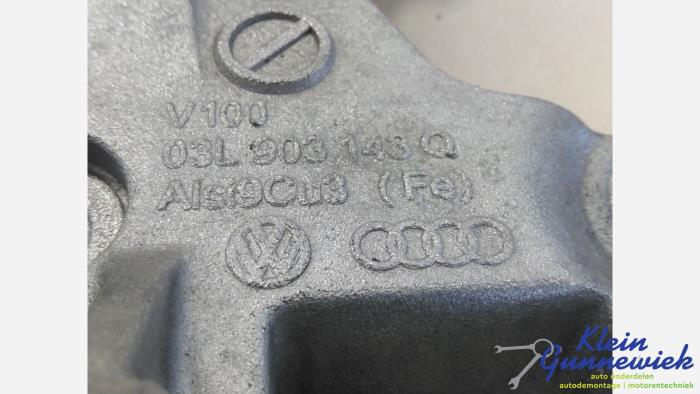 Support dynamo bas d'un Seat Ibiza 2010