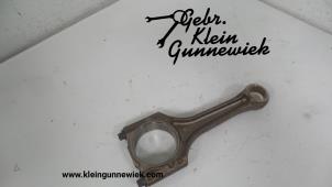 Usados Biela Volkswagen Golf Precio de solicitud ofrecido por Gebr.Klein Gunnewiek Ho.BV