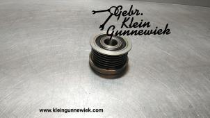 Used Alternator pulley Skoda Octavia Price on request offered by Gebr.Klein Gunnewiek Ho.BV