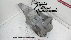 Used Alternator lower bracket BMW 328 Price € 40,00 Margin scheme offered by Gebr.Klein Gunnewiek Ho.BV