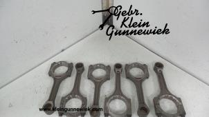 Used Connecting rod Opel Insignia Price on request offered by Gebr.Klein Gunnewiek Ho.BV