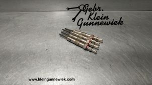 Used Glow plug Renault Clio Price on request offered by Gebr.Klein Gunnewiek Ho.BV