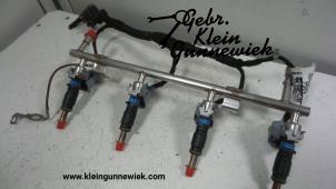 Usados Inyector (inyección de gasolina) Opel Astra Precio de solicitud ofrecido por Gebr.Klein Gunnewiek Ho.BV