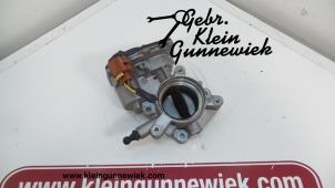 Gebrauchte Drosselklappengehäuse Opel Insignia Preis € 30,00 Margenregelung angeboten von Gebr.Klein Gunnewiek Ho.BV
