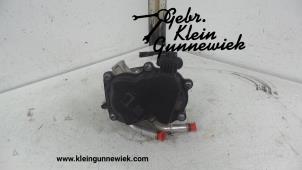 Gebrauchte Drosselklappengehäuse Volkswagen Caddy Preis € 60,00 Margenregelung angeboten von Gebr.Klein Gunnewiek Ho.BV