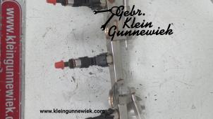 Used Injector (petrol injection) Renault Clio Price € 35,00 Margin scheme offered by Gebr.Klein Gunnewiek Ho.BV