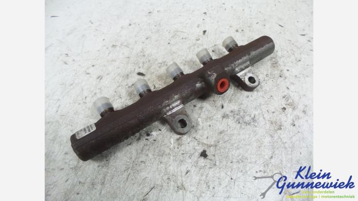 Gebrauchte Einspritzdüse (Einspritzer) Renault Clio Preis € 59,00 Margenregelung angeboten von Klein Gunnewiek Autodemontage & Motorentechniek