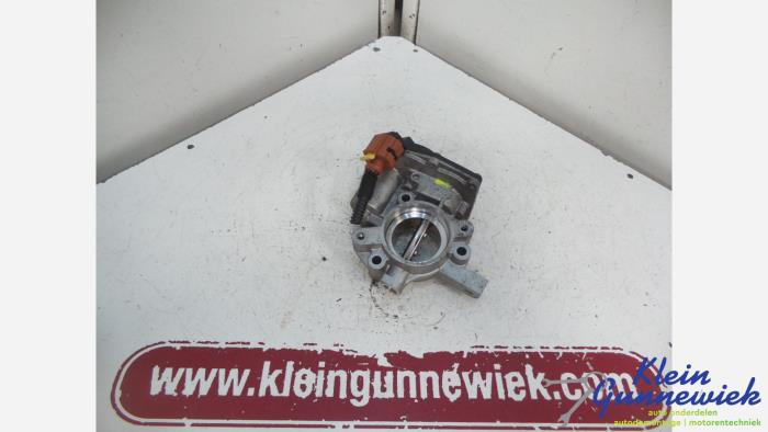Usagé Boitier papillon Opel Corsa Prix € 17,00 Règlement à la marge proposé par Klein Gunnewiek Autodemontage & Motorentechniek