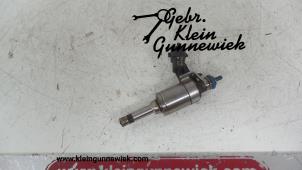 Used Injector (petrol injection) Opel Astra Price on request offered by Gebr.Klein Gunnewiek Ho.BV