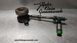 Used Clutch slave cylinder Renault Grand Espace Price on request offered by Gebr.Klein Gunnewiek Ho.BV