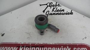 Used Clutch slave cylinder Renault Trafic Price on request offered by Gebr.Klein Gunnewiek Ho.BV