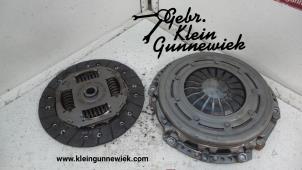 Gebrauchte Kupplungsset (komplett) Ford B-Max Preis auf Anfrage angeboten von Gebr.Klein Gunnewiek Ho.BV
