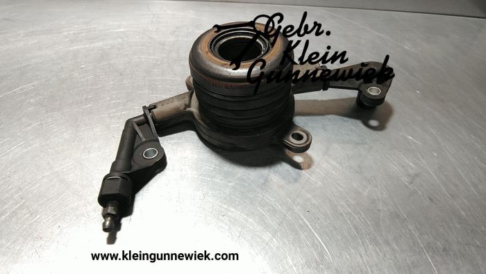 Clutch slave cylinder from a Volkswagen Crafter 2008