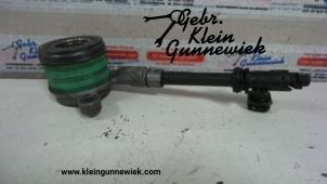 Used Clutch slave cylinder Renault Master Price on request offered by Gebr.Klein Gunnewiek Ho.BV