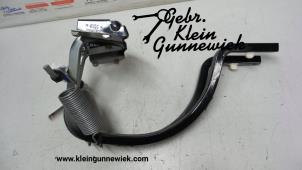 Usagé Couvercle coffre charnière Volkswagen Jetta Prix sur demande proposé par Gebr.Klein Gunnewiek Ho.BV