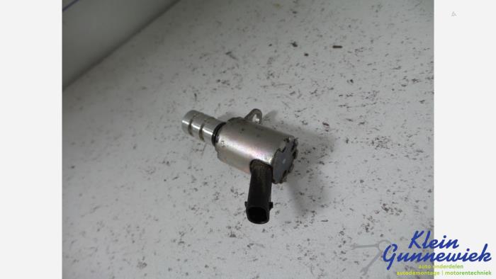 Begagnade Kamaxelsensor Volkswagen Tiguan Pris € 20,00 Marginaltabell erbjuds av Klein Gunnewiek Autodemontage & Motorentechniek
