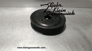Used Water pump pulley Opel Astra Price on request offered by Gebr.Klein Gunnewiek Ho.BV