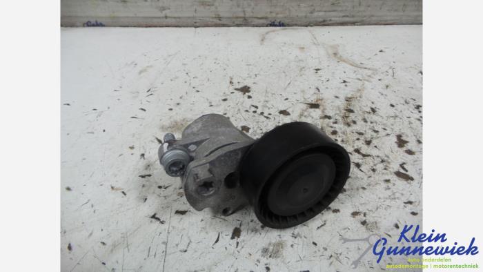 Usados Rodillo tensor correa múltiple Volkswagen E-Golf Precio € 24,00 Norma de margen ofrecido por Klein Gunnewiek Autodemontage & Motorentechniek