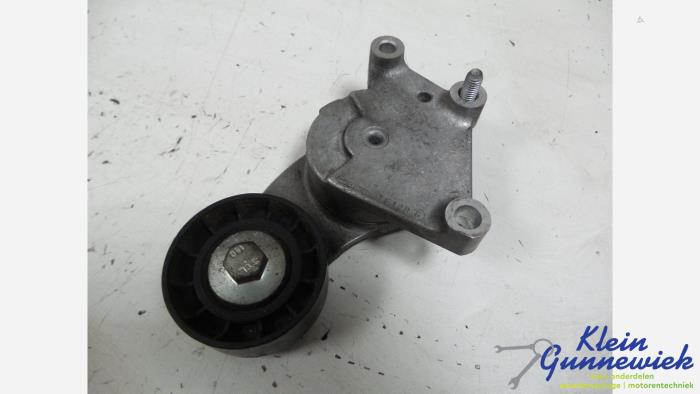 Usados Rodillo tensor correa múltiple Ford Transit Connect Precio € 35,00 Norma de margen ofrecido por Klein Gunnewiek Autodemontage & Motorentechniek