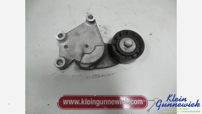 Usados Rodillo tensor correa múltiple Ford Transit Connect Precio € 35,00 Norma de margen ofrecido por Klein Gunnewiek Autodemontage & Motorentechniek