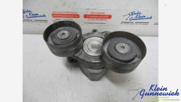 Usados Rodillo tensor correa múltiple Ford Transit Precio € 24,00 Norma de margen ofrecido por Klein Gunnewiek Autodemontage & Motorentechniek