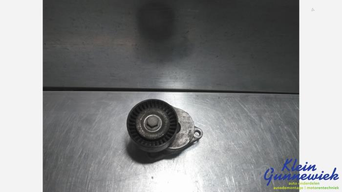 Usados Rodillo tensor correa múltiple Opel Insignia Precio € 24,00 Norma de margen ofrecido por Klein Gunnewiek Autodemontage & Motorentechniek