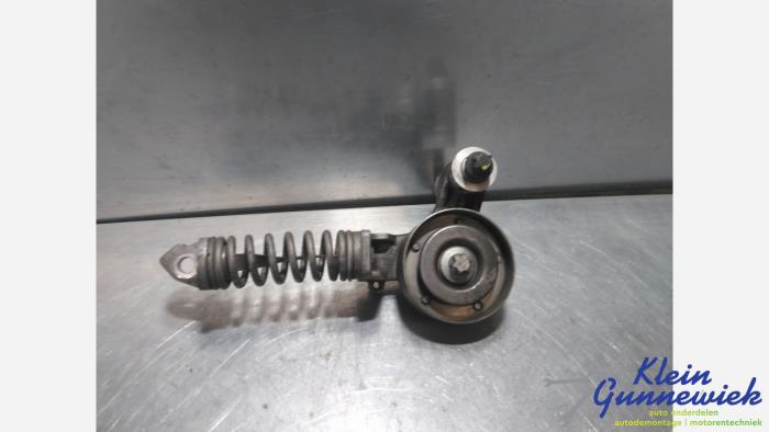Usados Rodillo tensor correa múltiple Opel Meriva Precio € 31,00 Norma de margen ofrecido por Klein Gunnewiek Autodemontage & Motorentechniek