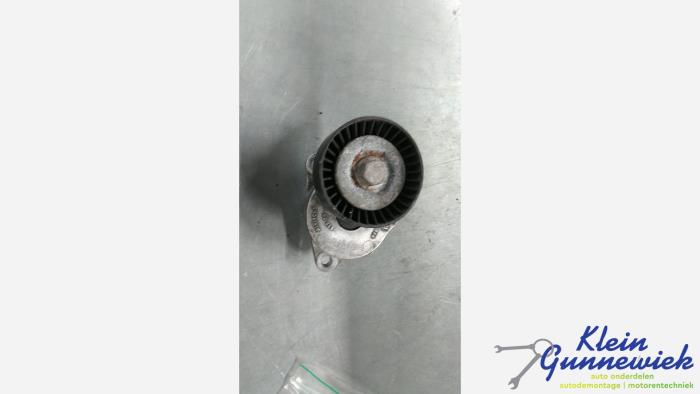 Usados Rodillo tensor correa múltiple Opel Astra Precio € 30,00 Norma de margen ofrecido por Klein Gunnewiek Autodemontage & Motorentechniek