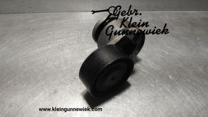 Used Drive belt tensioner Renault Clio Price on request offered by Gebr.Klein Gunnewiek Ho.BV