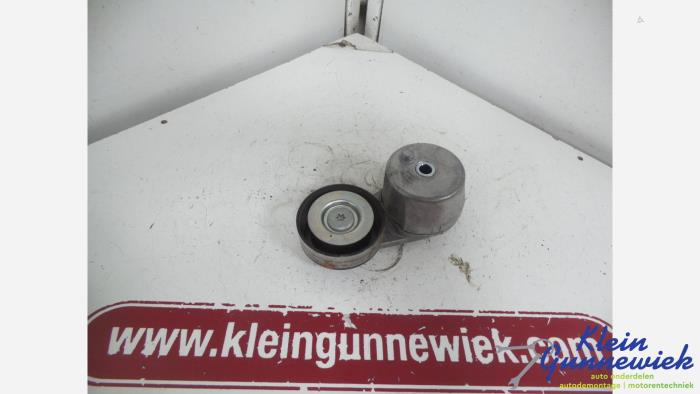 Usados Rodillo tensor correa múltiple Opel Astra Precio € 20,00 Norma de margen ofrecido por Klein Gunnewiek Autodemontage & Motorentechniek