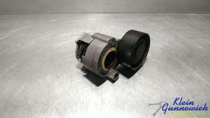 Usados Rodillo tensor correa múltiple Renault Kangoo Precio € 19,00 Norma de margen ofrecido por Klein Gunnewiek Autodemontage & Motorentechniek