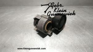 Used Drive belt tensioner Renault Kangoo Price on request offered by Gebr.Klein Gunnewiek Ho.BV