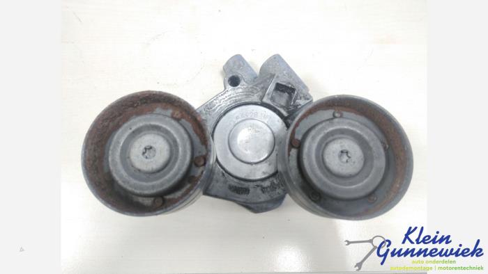 Usados Rodillo tensor correa múltiple Ford Transit Precio € 24,00 Norma de margen ofrecido por Klein Gunnewiek Autodemontage & Motorentechniek