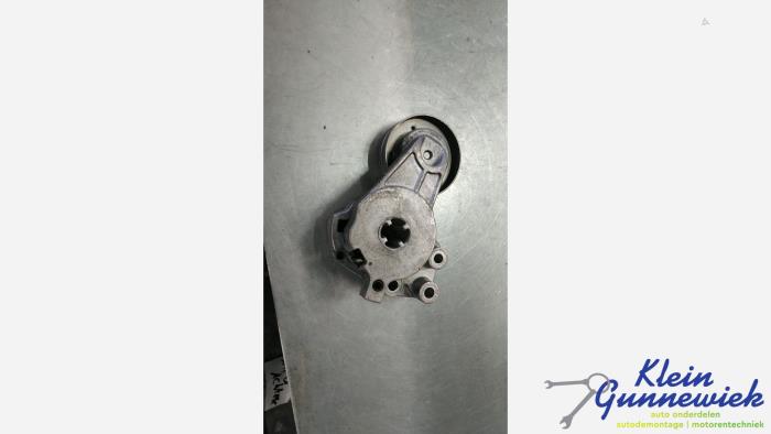 Usados Rodillo tensor correa múltiple Volkswagen Tiguan Precio € 15,00 Norma de margen ofrecido por Klein Gunnewiek Autodemontage & Motorentechniek