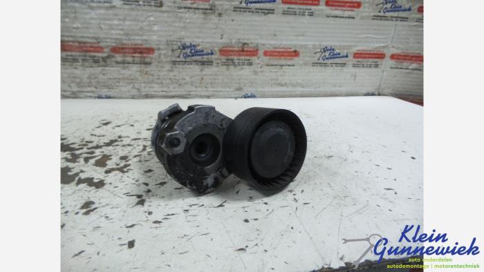 Usados Rodillo tensor correa múltiple Dacia Logan Precio € 27,00 Norma de margen ofrecido por Klein Gunnewiek Autodemontage & Motorentechniek