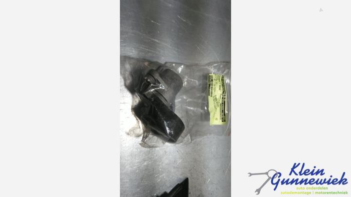 Usados Rodillo tensor correa múltiple Skoda Citigo Precio € 15,00 Norma de margen ofrecido por Klein Gunnewiek Autodemontage & Motorentechniek