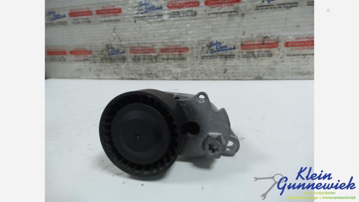 Usados Rodillo tensor correa múltiple Seat Leon Precio € 24,00 Norma de margen ofrecido por Klein Gunnewiek Autodemontage & Motorentechniek
