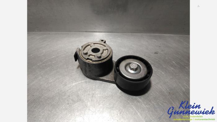 Usados Rodillo tensor correa múltiple Ford Mondeo Precio € 24,00 Norma de margen ofrecido por Klein Gunnewiek Autodemontage & Motorentechniek