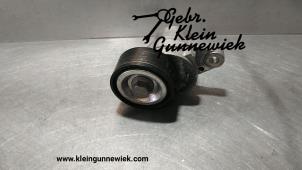 Used Drive belt tensioner Dacia Duster Price on request offered by Gebr.Klein Gunnewiek Ho.BV