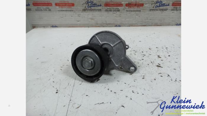 Usados Rodillo tensor correa múltiple Volkswagen Golf Precio € 15,00 Norma de margen ofrecido por Klein Gunnewiek Autodemontage & Motorentechniek