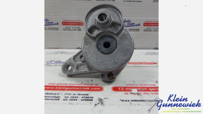 Usados Rodillo tensor correa múltiple Volkswagen Golf Precio € 15,00 Norma de margen ofrecido por Klein Gunnewiek Autodemontage & Motorentechniek