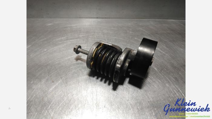Gebrauchte Spannrolle Multiriemen Volkswagen Polo Preis € 18,00 Margenregelung angeboten von Klein Gunnewiek Autodemontage & Motorentechniek