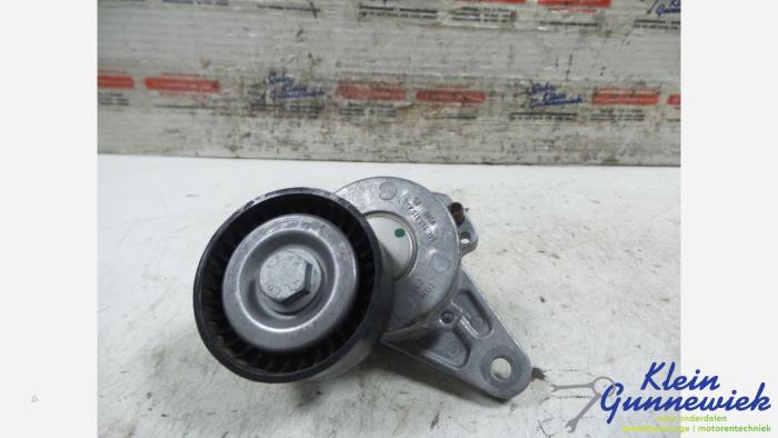 Usados Rodillo tensor correa múltiple Volkswagen Golf Precio € 15,00 Norma de margen ofrecido por Klein Gunnewiek Autodemontage & Motorentechniek